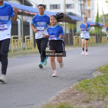 Runner Photo 3458385