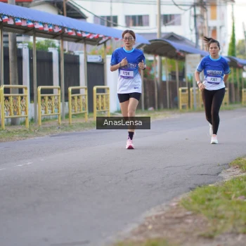 Runner Photo 3458407