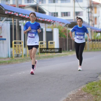 Runner Photo 3458429
