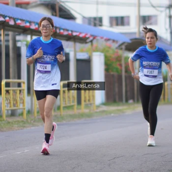 Runner Photo 3458434