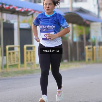 Runner Photo 3458455