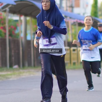 Runner Photo 3458491