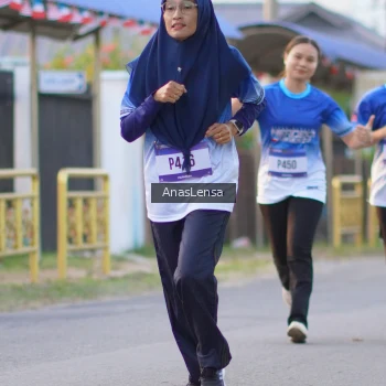 Runner Photo 3458505