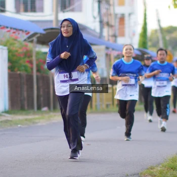 Runner Photo 3458507