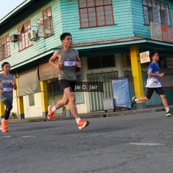 Runner Photo 3458517