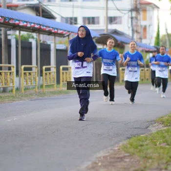 Runner Photo 3458525