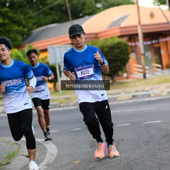 Runner Photo 3458529