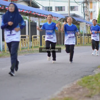 Runner Photo 3458548