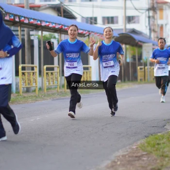 Runner Photo 3458549
