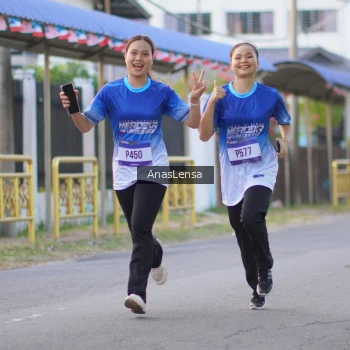 Runner Photo 3458552