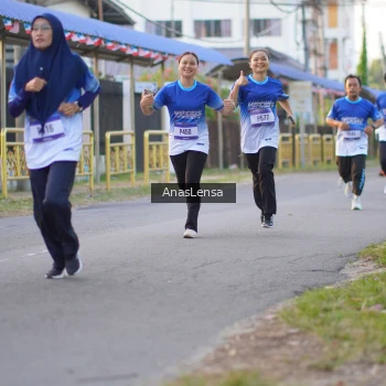 Runner Photo 3458557