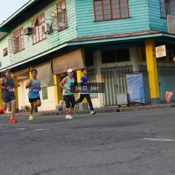 Runner Photo 3458565