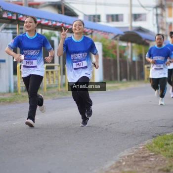 Runner Photo 3458569