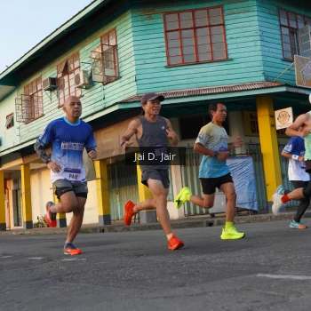 Runner Photo 3458572