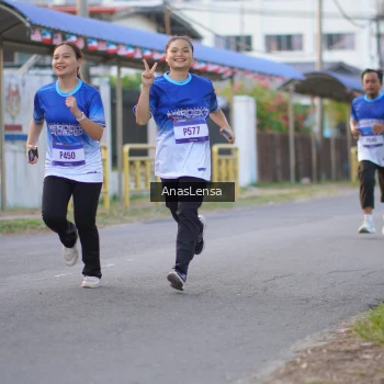 Runner Photo 3458578