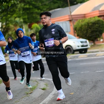 Runner Photo 3458598