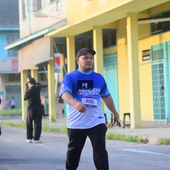 Runner Photo 3458605