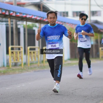 Runner Photo 3458622