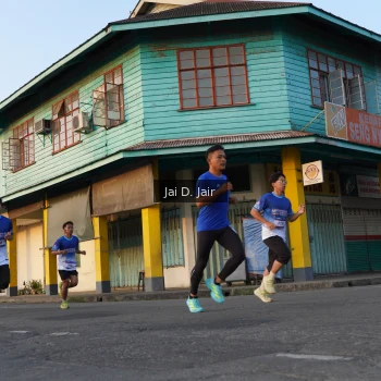 Runner Photo 3458649