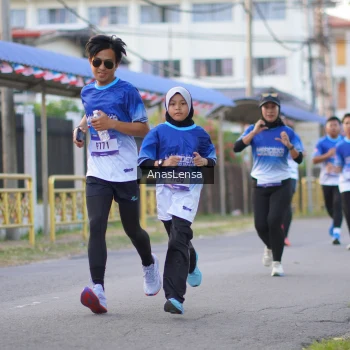 Runner Photo 3458652