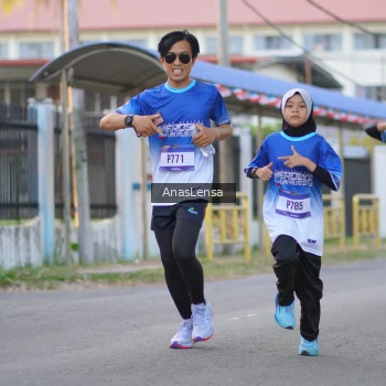 Runner Photo 3458670