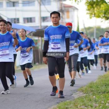 Runner Photo 3458708
