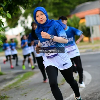 Runner Photo 3458720