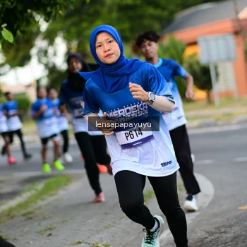Runner Photo 3458759