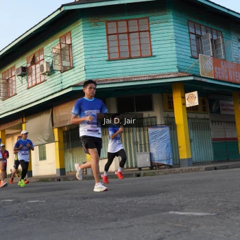 Runner Photo 3458770