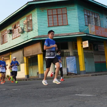 Runner Photo 3458771