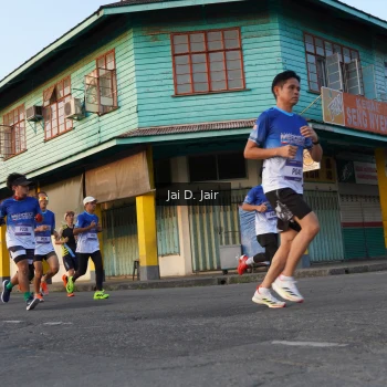 Runner Photo 3458772