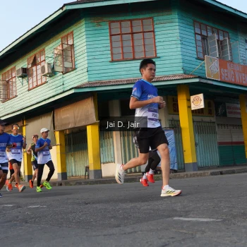 Runner Photo 3458773