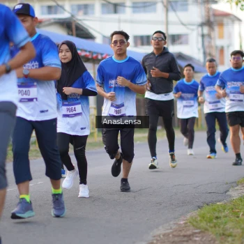 Runner Photo 3458797