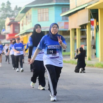 Runner Photo 3458803