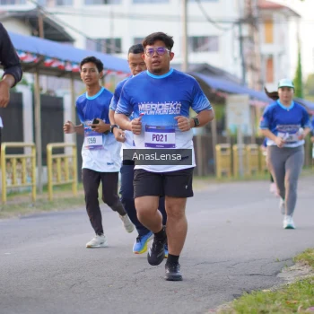 Runner Photo 3458828