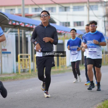 Runner Photo 3458829