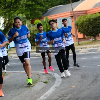 Runner Photo 3458833