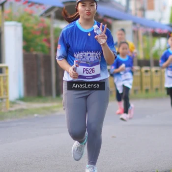Runner Photo 3458855
