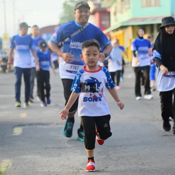 Runner Photo 3458866