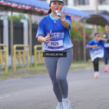 Runner Photo 3458876