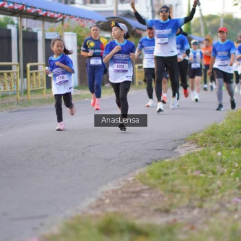 Runner Photo 3458878