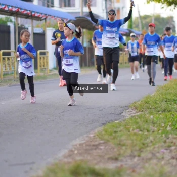 Runner Photo 3458899