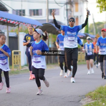 Runner Photo 3458912