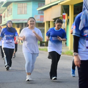 Runner Photo 3458917