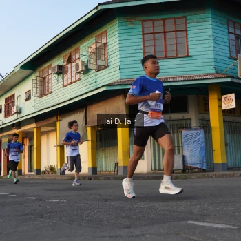 Runner Photo 3458930