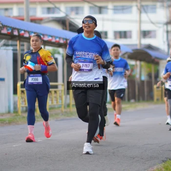 Runner Photo 3458942