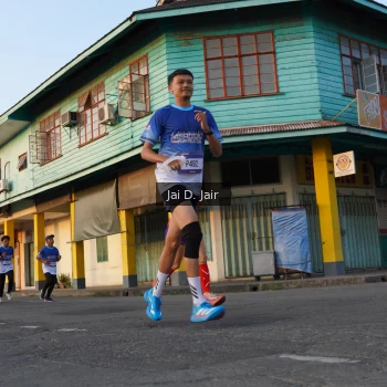 Runner Photo 3458949