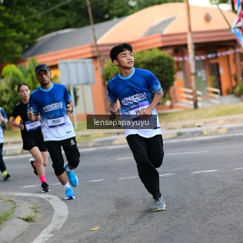 Runner Photo 3458974
