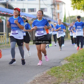 Runner Photo 3459004