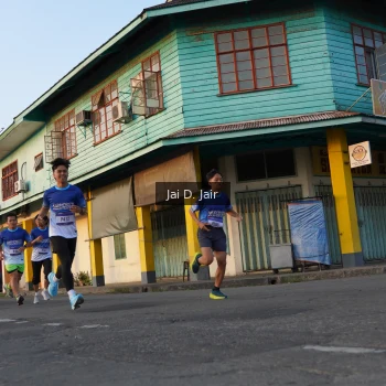 Runner Photo 3459005